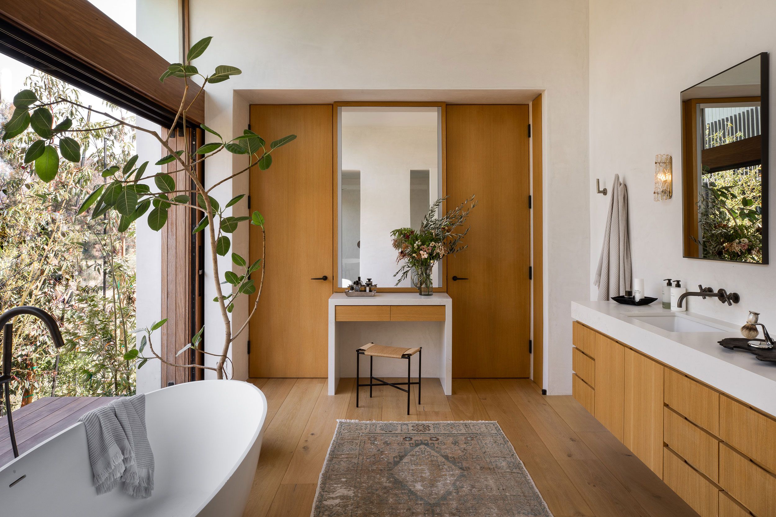 Bathroom Plants and Greenery: Bringing Nature Indoors